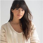 Clases de yoga presenciales o en línea, relajante o estimulante y completamente adaptadas a tu nivel y objetivo!